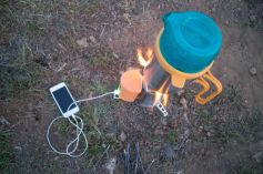 Boiling water and charging my phone with a Biolite stove