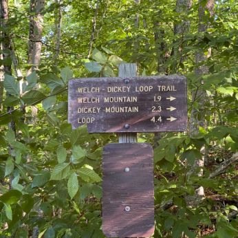 Welch-Dickey trail sign